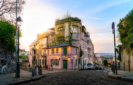 Tailored Full-Day Tour of Paris with Local Guide
