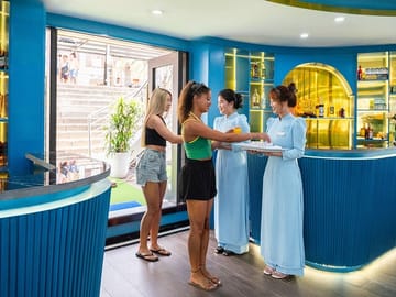 Arcady Premium Halong Bay Day Cruise from Hanoi Expressway