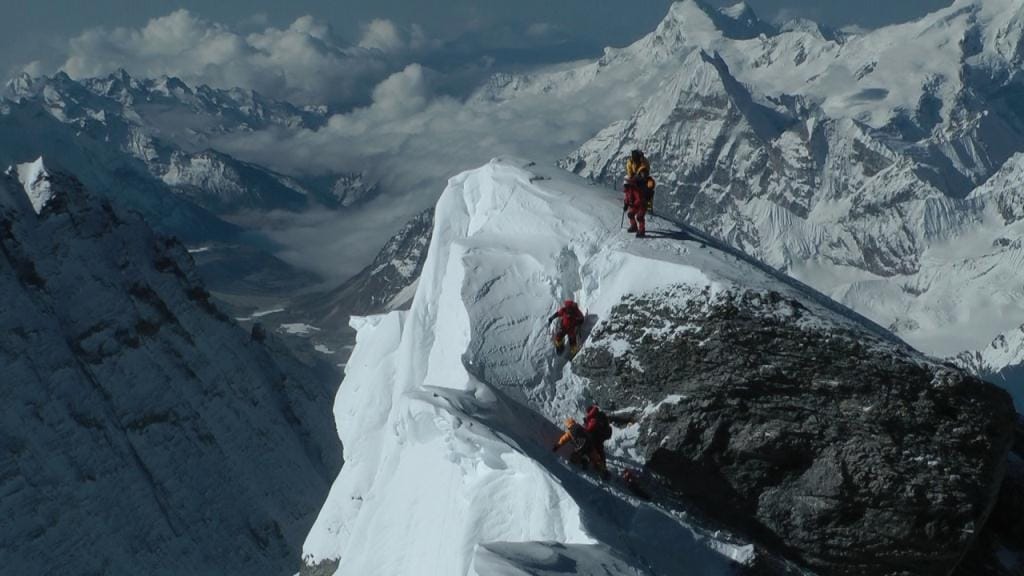 19 Days Mera Peak Climbing & Expedition – One Life-Changing Himalayan Adventure