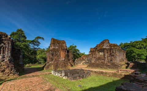 Full-Day Tour of My Son Sanctuary and Marble Mountains in Da Nang