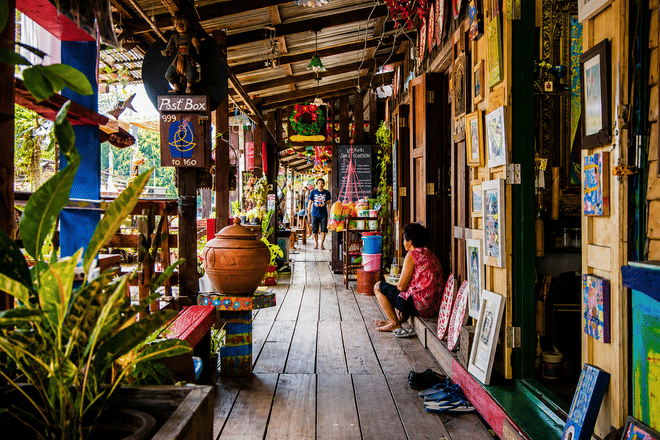 Bangkok: Private Golden Buddha, Temples & Canal Communities photo 5
