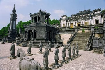 Discover Hue’s Imperial Citadel: 1-Day Tour from Danang/Hoi An