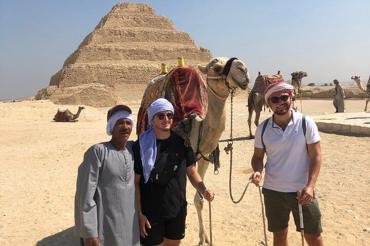 Saqqara Pyramids & Dahshur Pyramids and Memphis Tour With Lunch