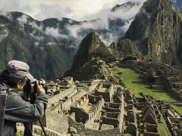Machu Picchu Express Tour from Cusco with Guided Visit