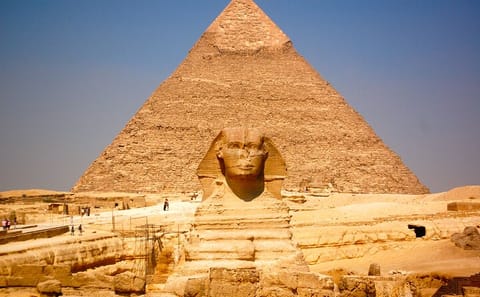 Cairo and Giza Full-Day Cultural Tour from Sharm El-Sheikh