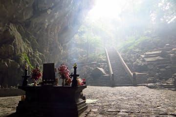 Huong Perfume Pagoda Day Tour