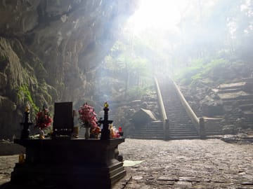 Day Tour to Huong Perfume Pagoda from Hanoi
