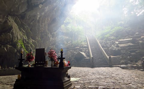 Day Tour to Huong Perfume Pagoda from Hanoi