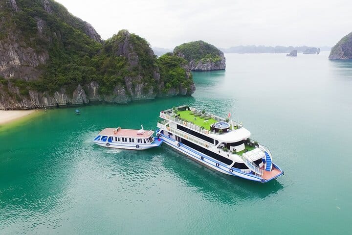 LA CASTA CRUISE - Luxury 5 Star Halong Bay 1 Day - JACUZZI POOL