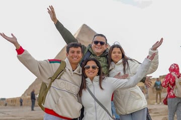 Expert Female Egyptologist to Grand Museum, Giza Pyramids, Sphinx