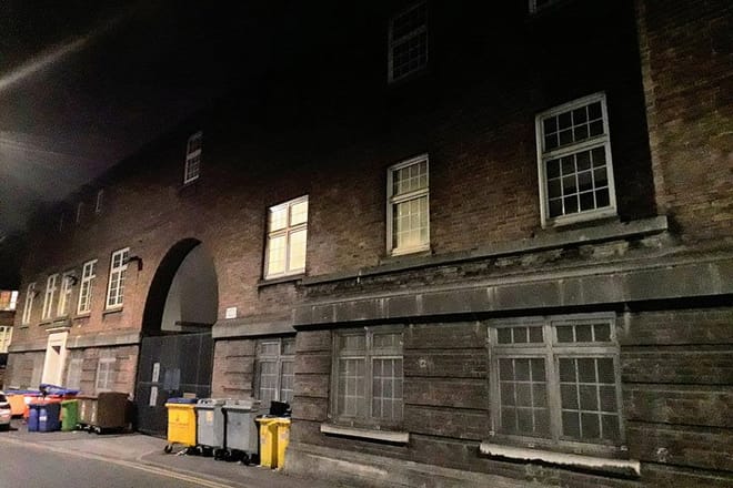 Haunted Manchester: The Pusher Canal Murder Mystery Walk photo 6