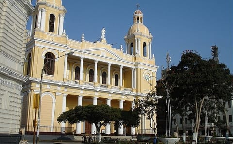 Chiclayo City and Witch Market Cultural Tour