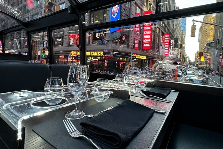 NYC Bustronome Gourmet Sightseeing Dinner tour Panoramic Bus