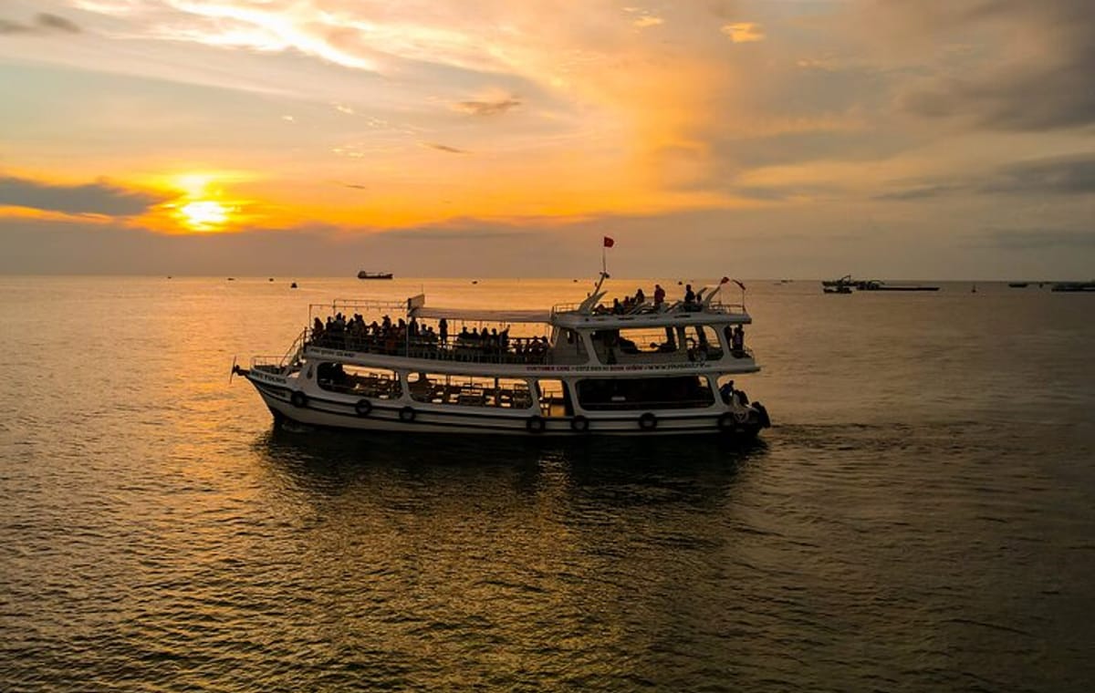 Phu Quoc Half-Day Tour with Sunset BBQ & Night Squid Fishing