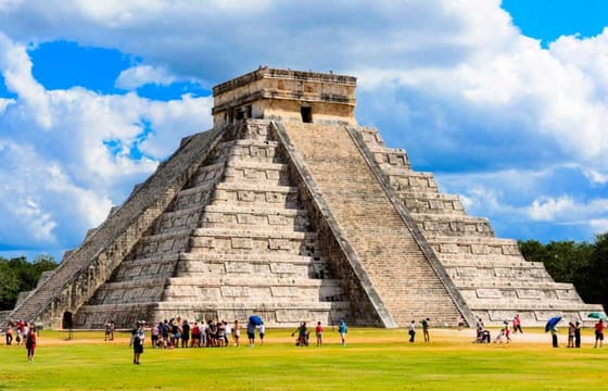 Chichen Itza, Cenote & Valladolid Tour