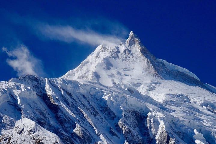 19 Days Mera Peak Climbing & Expedition – One Life-Changing Himalayan Adventure