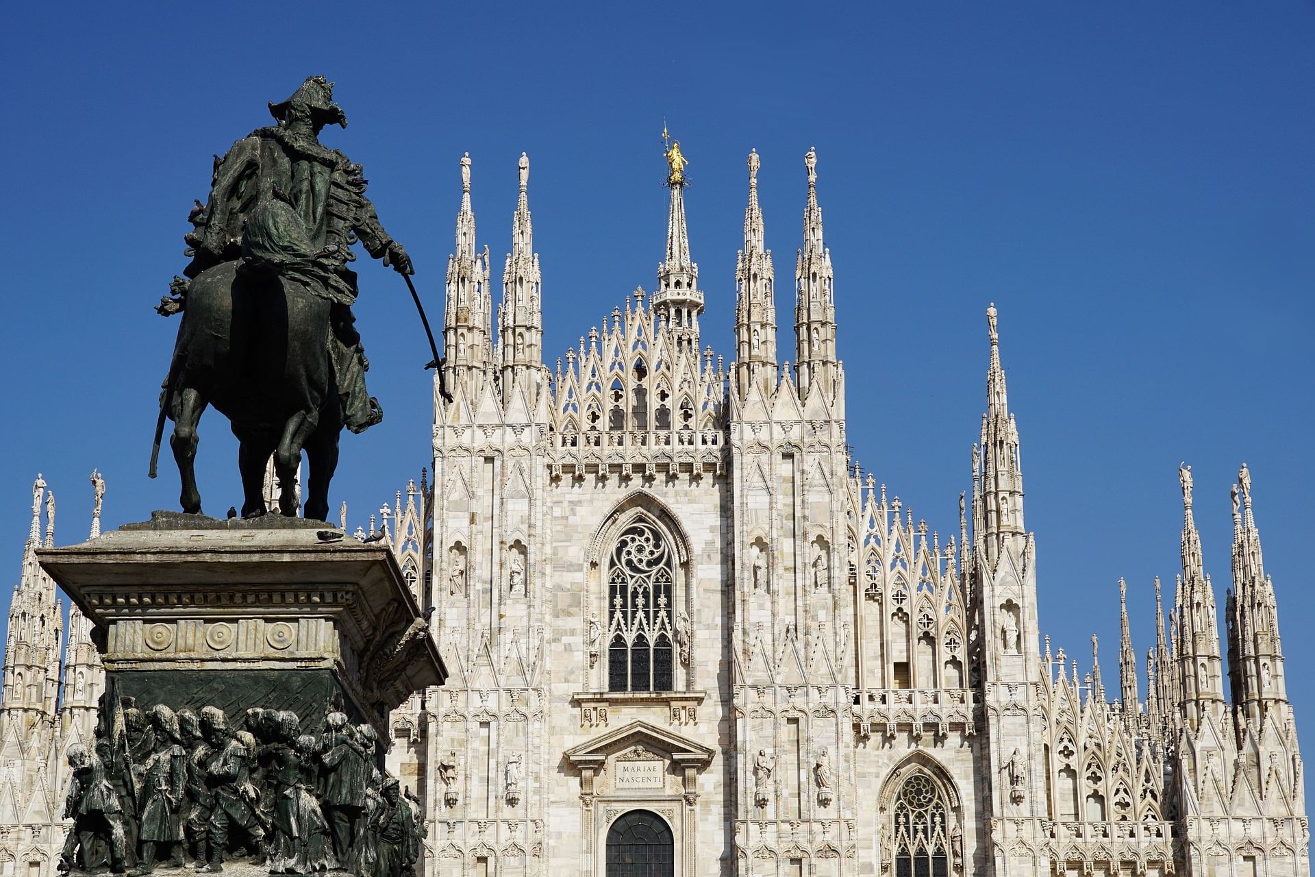 Milan Cathedral: Skip-the-Line Tour with Terraces