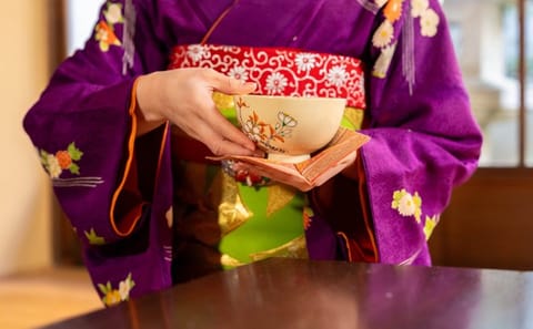 Exclusive Tea Ceremony with Geisha in Tokyo