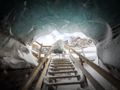 Glacier Snowmobiling & Ice Cave from Geysir Area, photo 4