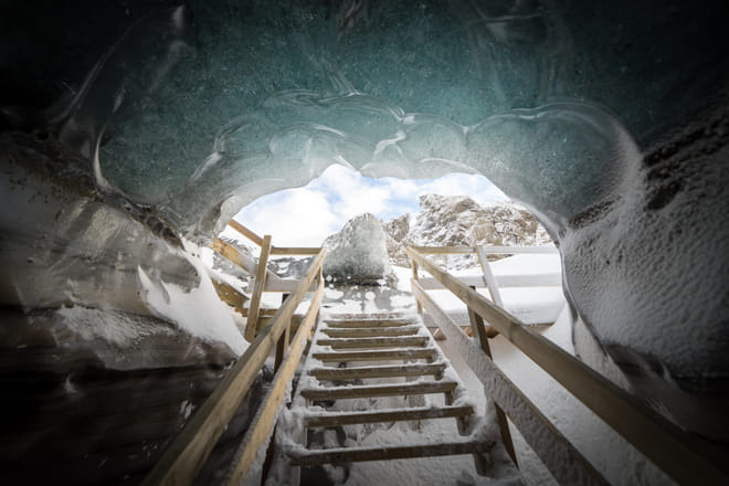 Glacier Snowmobiling & Ice Cave from Geysir Area photo 4