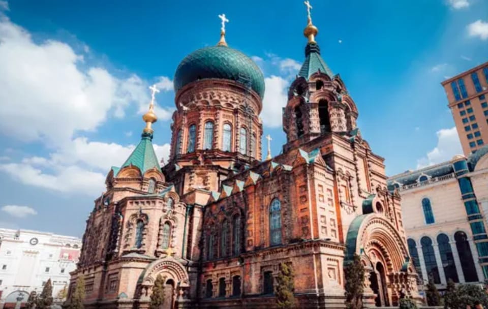 5-Day Harbin City and China Snow Town Sightseeing Tour