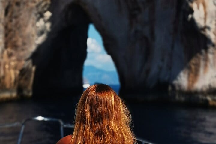 Full day Capri small group with grottos 10