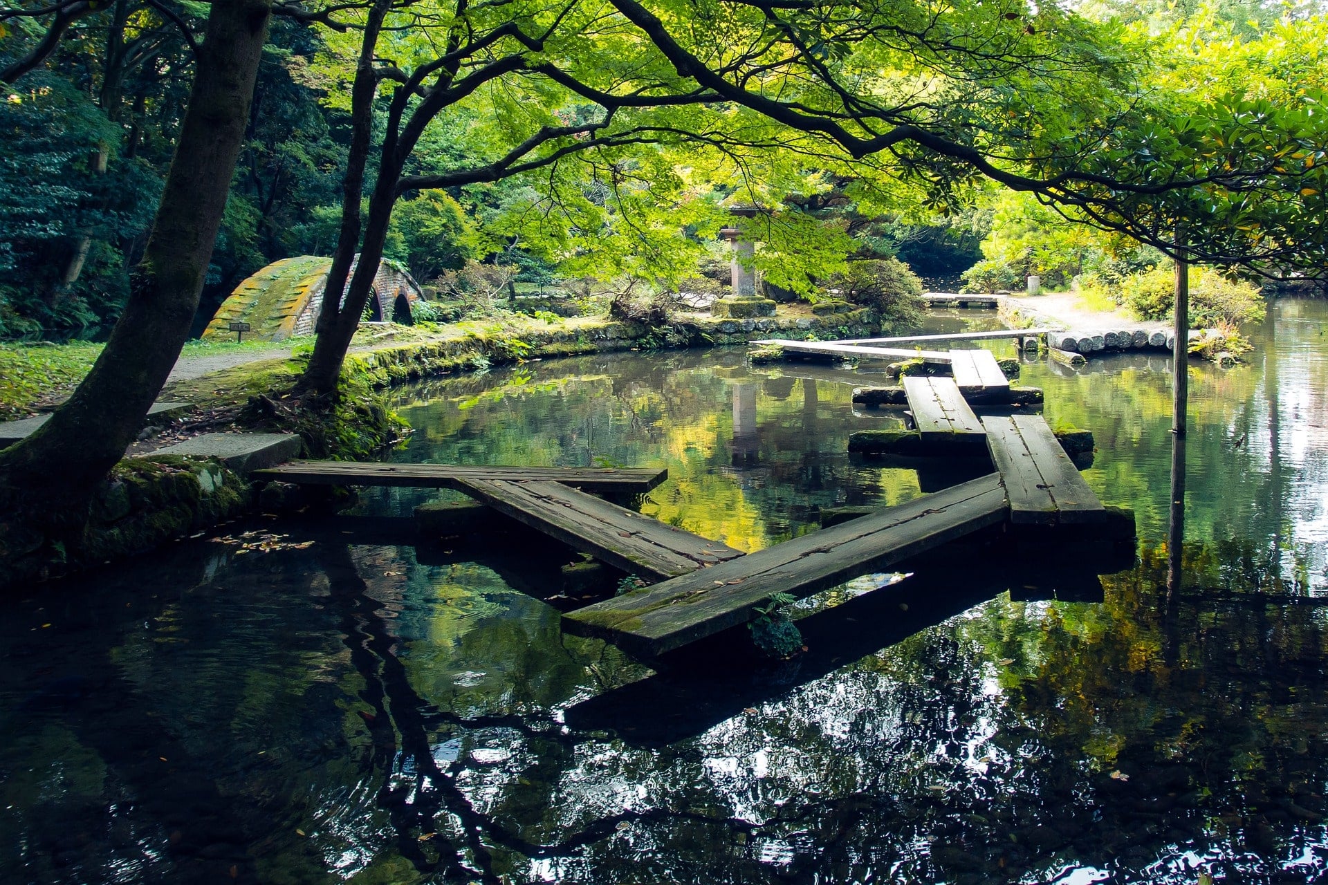 Kanazawa Private Vehicle Service with Restaurant Reservation
