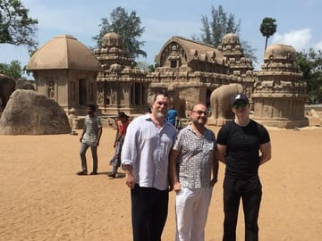Chennai to Cochin: Temples, Beaches, and Backwaters Tour