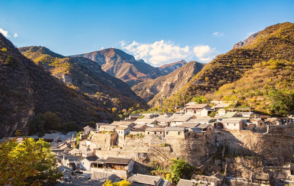 Visit Ming Dynasty Village Cuandixia and Liulichang Culture Street