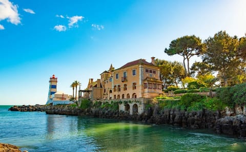 Private Half-Day Tour of Sintra, Cabo da Roca and Estoril
