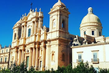 Day Trip to Siracusa and Noto from Catania