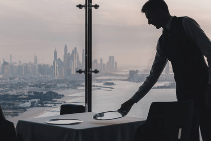 Dubai’s Burj Al Arab Dine & Unwind ( Your choice of the Finest Restaurant Al Iwan – Al Muntaha or Al Mahara )