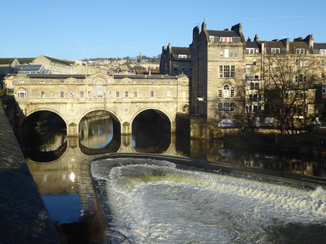 You will discover what makes this bridge in Bath so famous