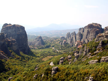 8-Day Cultural Tour of Athens, Delphi, Meteora, and Santorini