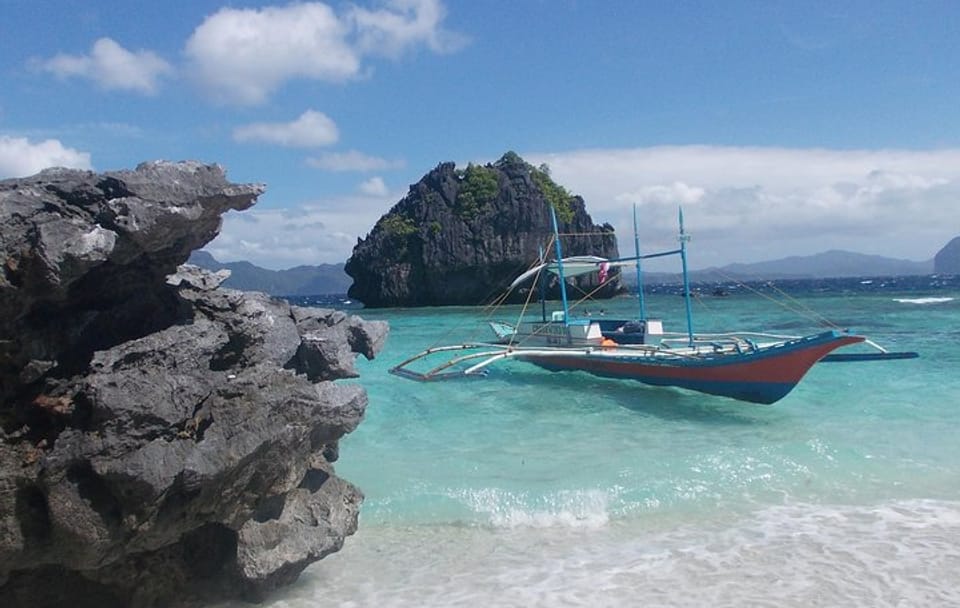 Elnido overnight w/ Island hopping – pick up from puerto princesa