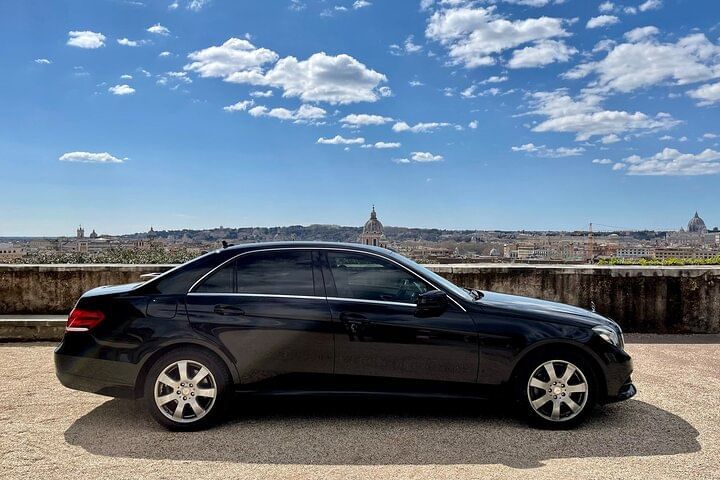 Fiumicino Airport (FCO) to Civitavecchia Port - Private Transfer