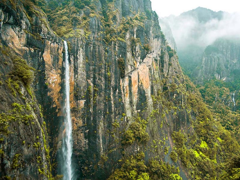 Yandang Mountain & Nanxi River 3-Day Private Tour: Southeast China's First Famous Mountain