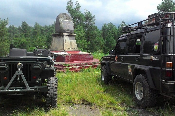 Lava Tour Sunset by Jeep