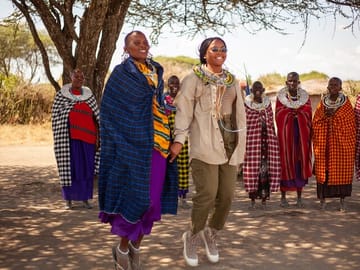 Alexia Enjoy Traditional Maasai Dance in Ngorongoro Conservation Area