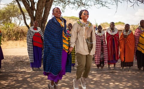5 Days Tanzania Safaris Tarangire, Ngorongoro, and Serengeti.