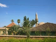 Paphos: Larnaca & Divided Nicosia Sightseeing Tour 2
