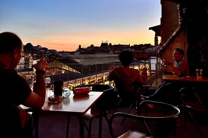 Evening Bites and Drinks Walk Eat and Sip Like a Local