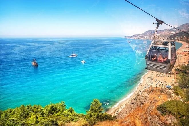Alanya Sunset City Tour with Cable Car & Transfer by 4x4 Jeep 3