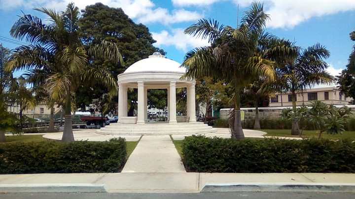 Image of Codd Monument, a historic sight on our guided walking tour of Bridgetown's history.