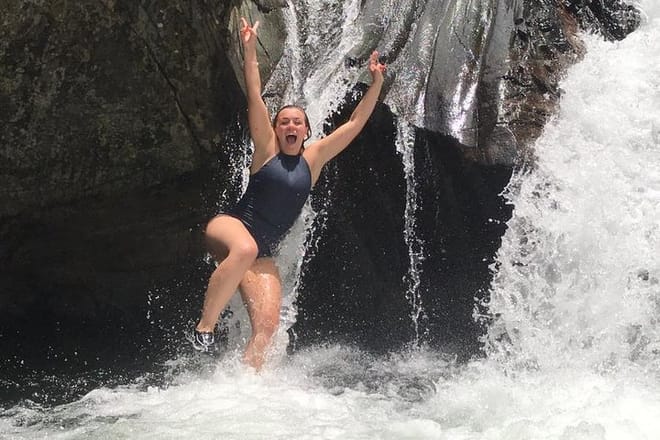Waterslide & Rainforest hike (Yunque) with Transportation 8