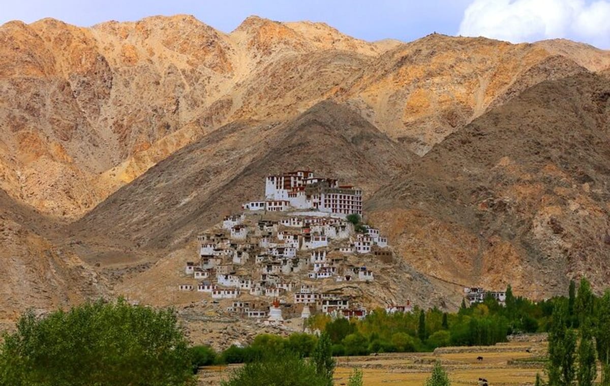 Laddakh Valley Tour (Leh, Nubra & Pangong Lake)