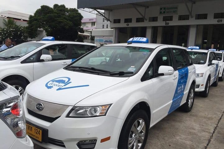 DMK Airport - Hua Hin/Cha-am 100% All-Electric Private Transfer 2