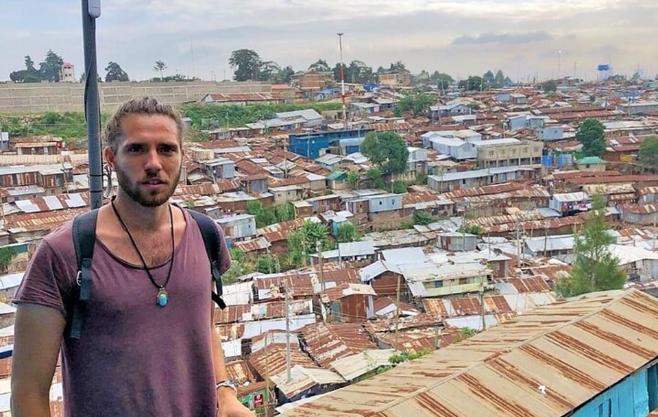 Giraffe Center Tour and Kibera Slums Guided Walking Tour