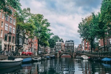 Day Trip to Amsterdam from Brussels with Guided Highlights