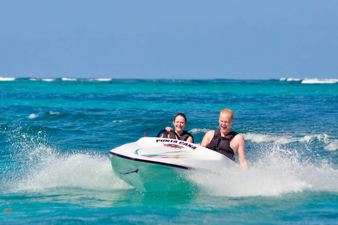 Speed Boat and Snorkeling in Punta Cana 9